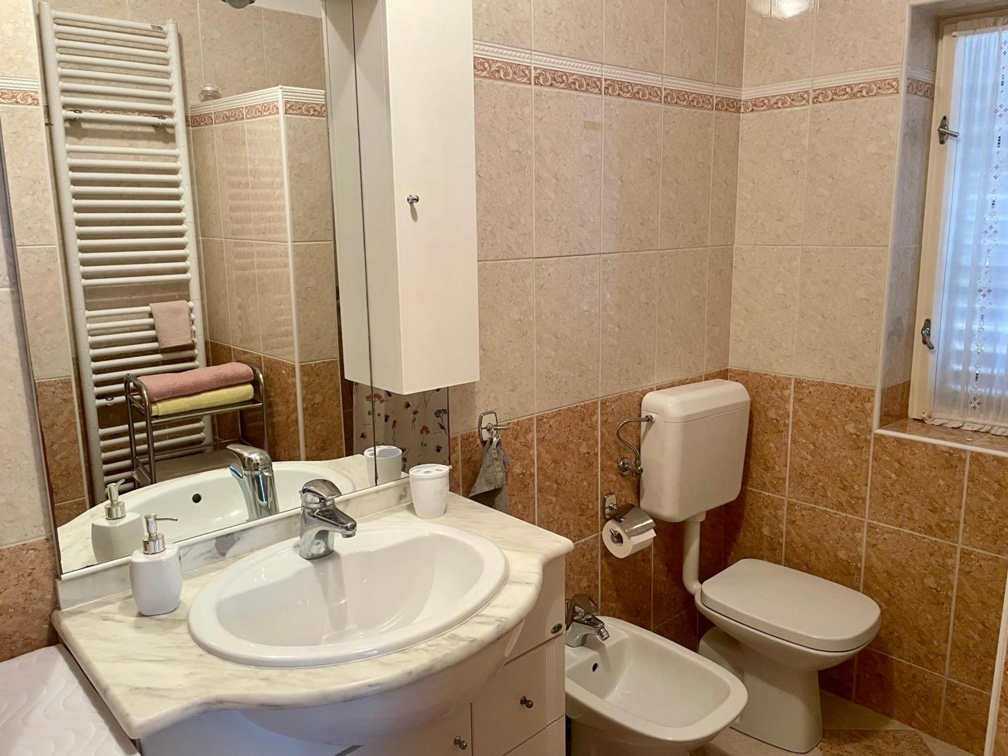 Apartments Kolorcek Ізола Екстер'єр фото