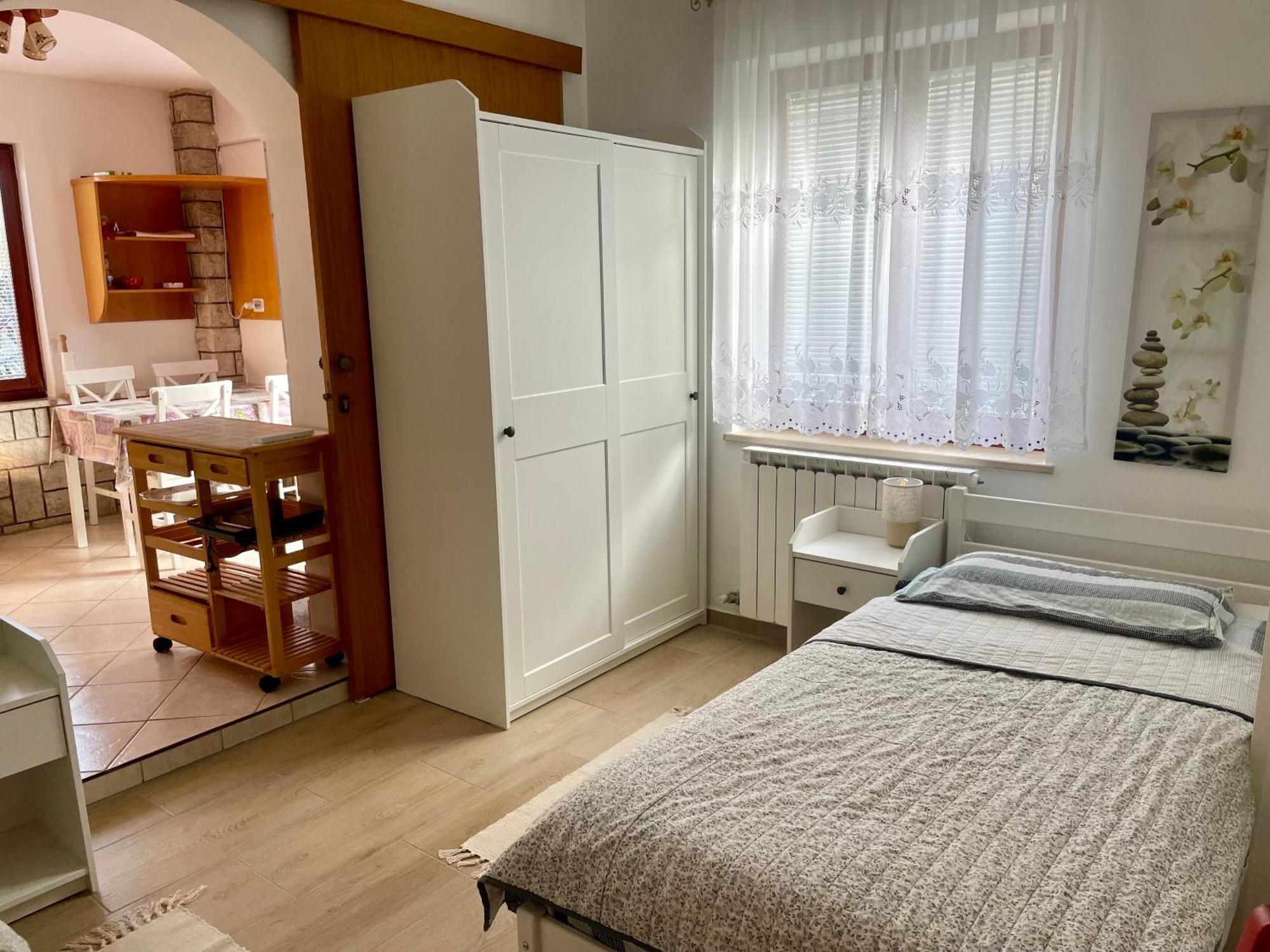Apartments Kolorcek Ізола Екстер'єр фото
