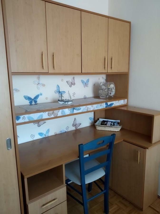 Apartments Kolorcek Ізола Екстер'єр фото